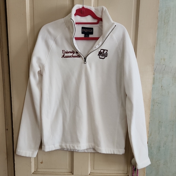 JanSport White University of Massachusetts Sweatshirt - Picture 1 of 5